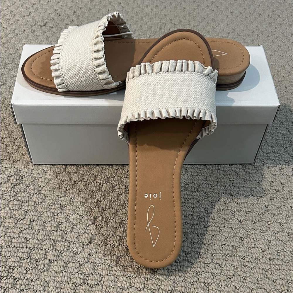 Joie Women's Cream and Tan Ruffle Sandals
